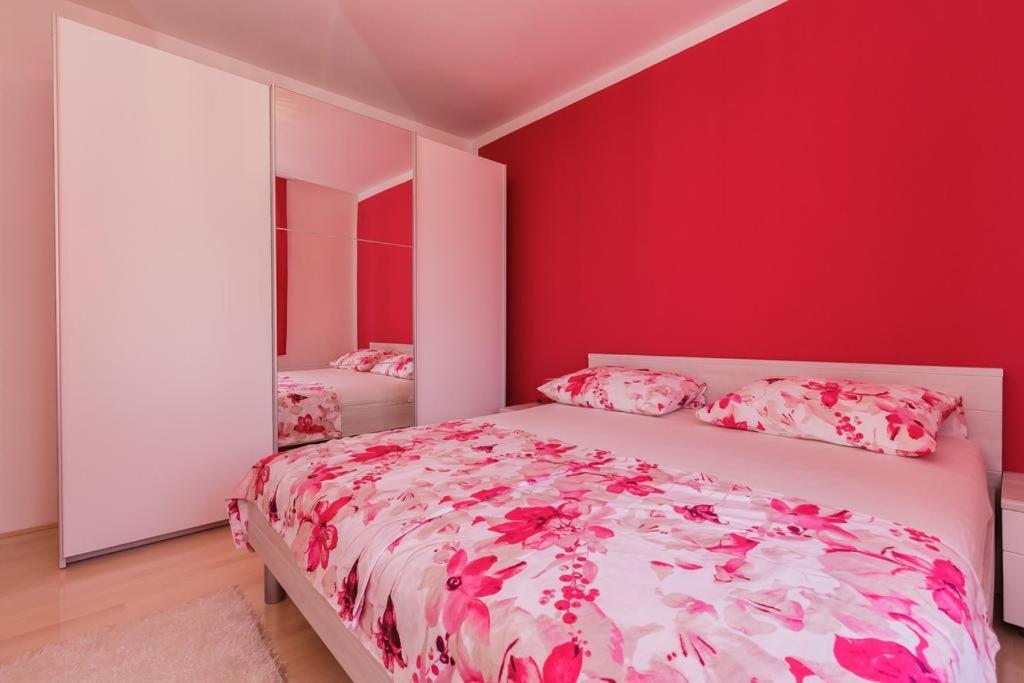 Apartman A&B Kastela Exterior photo