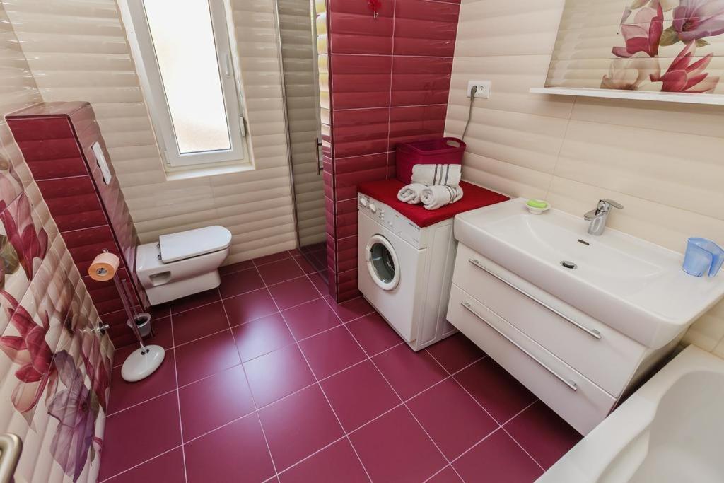 Apartman A&B Kastela Exterior photo